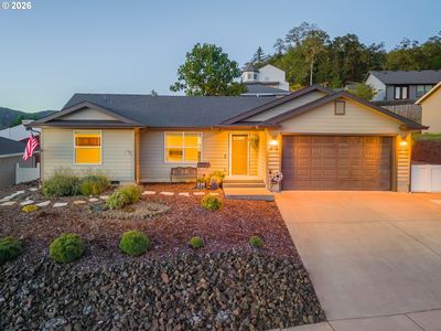 613 Brooks Loop