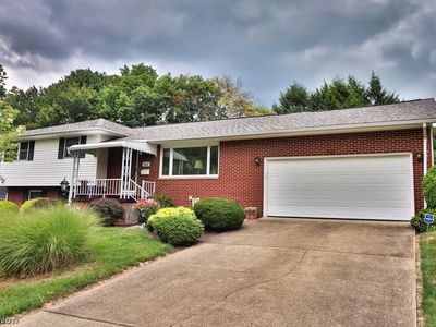 1836 Bayberry Ln