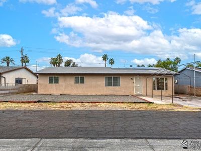 1878 S Meadowbrook Ave