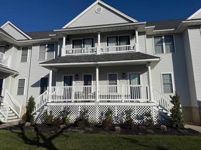 6200 Pacific Ave Unit 103