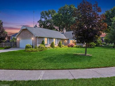 1461 Silverbrook Ln