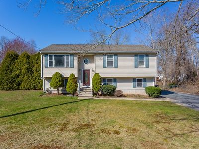 Property at 128 Old Westport Rd, Dartmouth, MA