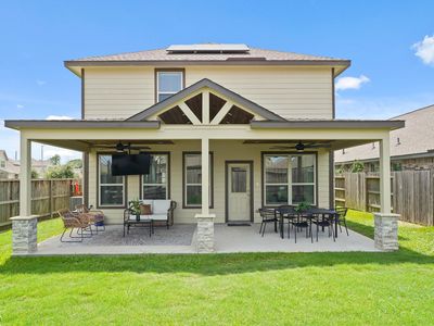 18402 Hilltop Climb Dr