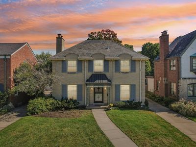 1439 Franklin Ave