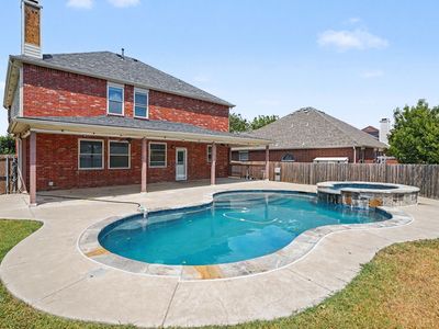 5400 Sonoma Dr