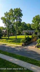 18 Emerson Avenue #P
