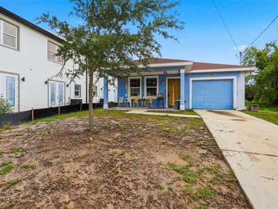 2215 E COLUMBUS DRIVE