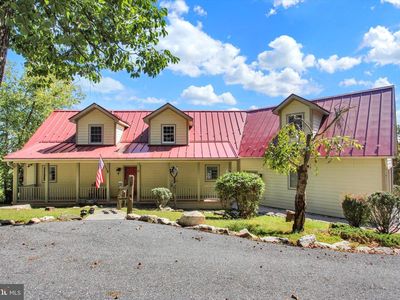 1060 Kuhn Rd