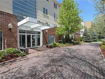 171 Great Neck Road #4R