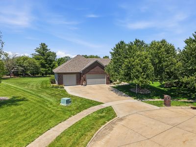 1026 NE Aspen Cir