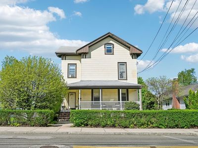 44 Warren Ave