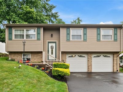 204 Manor Dr