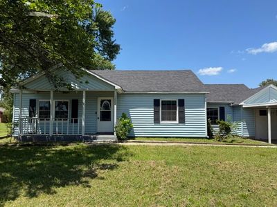 5222 Cedar Dr