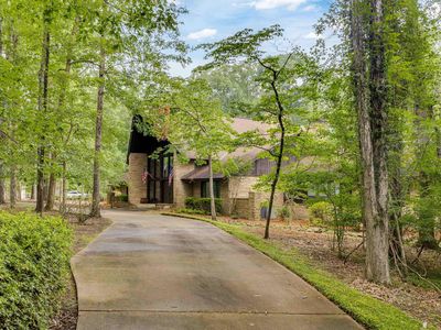 260 Windlake Ln