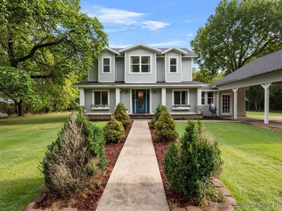 450521 Lake Shore Dr