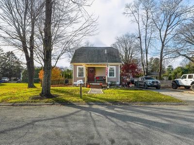 Property at 14 Field St, Seekonk, MA
