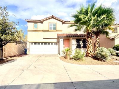 Property at 144 Temple Wood Ct, Spring Valley, NV