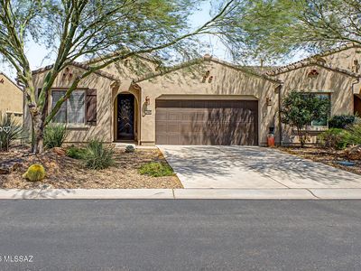 1082 N Broken Hills Dr