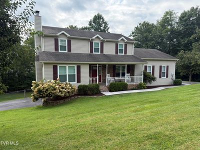 104 Natchez Ln