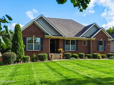 166 Grand Central Dr