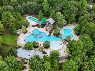 213 Forest Heights Ln