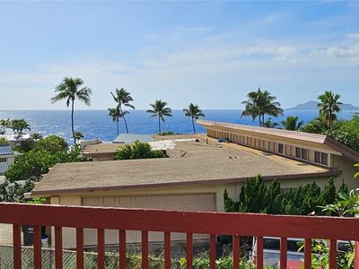 28 Poipu Dr