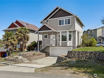 3017 S Windom Street