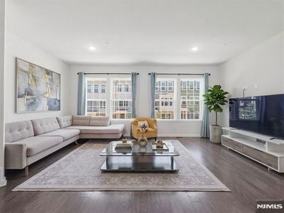 85 Truman Dr