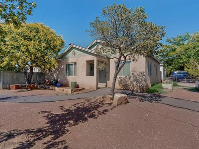 3605 Mesa Verde Ave NE