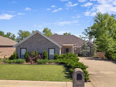 1512 Puritan Dr