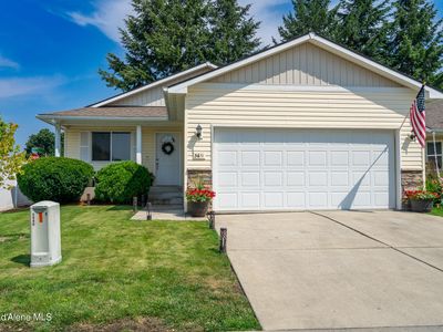 3611 E Kauffman Ln