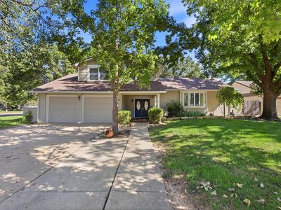 2502 S Yellowstone Cir