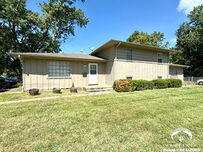 Property at 2911-2913 Belle Haven Dr, Lawrence, KS