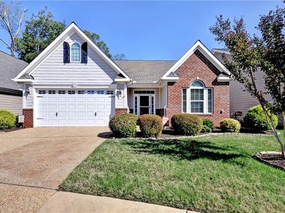 3707 S Sq