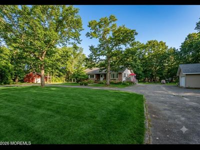 745 Oak Glen Road