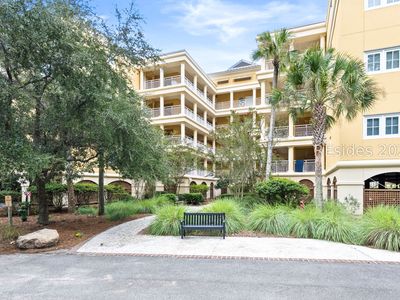 1 Fuskie Ln #2101