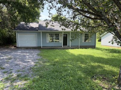 385 Jefferson Pike