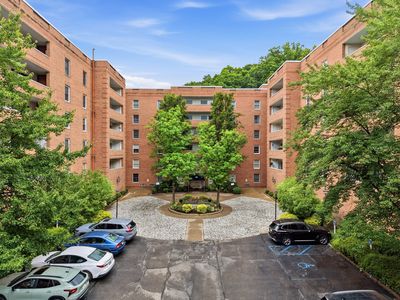 302 Fox Chapel Rd APT 606