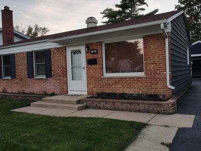 390 E Diane Dr