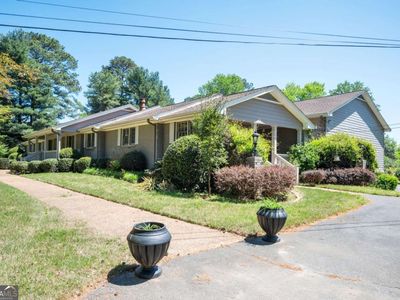 202 Heights Pl