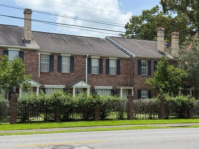 416 Doucet Rd Unit 1B