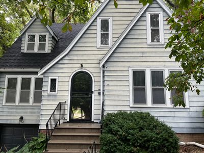 214 Locust Lodge Ave