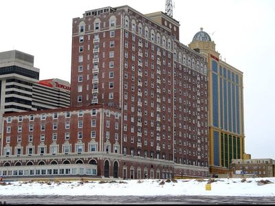 2721 Boardwalk #1406