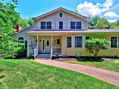 150 N North Woods Drive