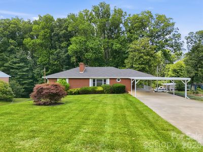 845 Sand Hill Rd