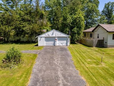 8196 Kneeskern Rd