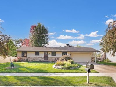 6046 Lower 134th St W