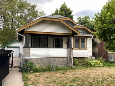 1108 E 5TH