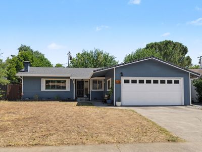 715 Christine Ave