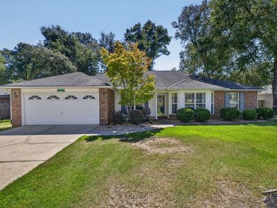 2806 Ping Ln